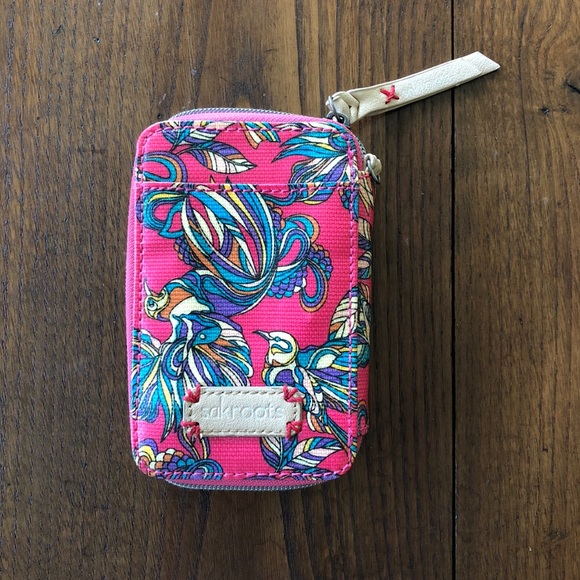 NEW Sakroots Wallet with Wrist Starp - Picture 1 of 8